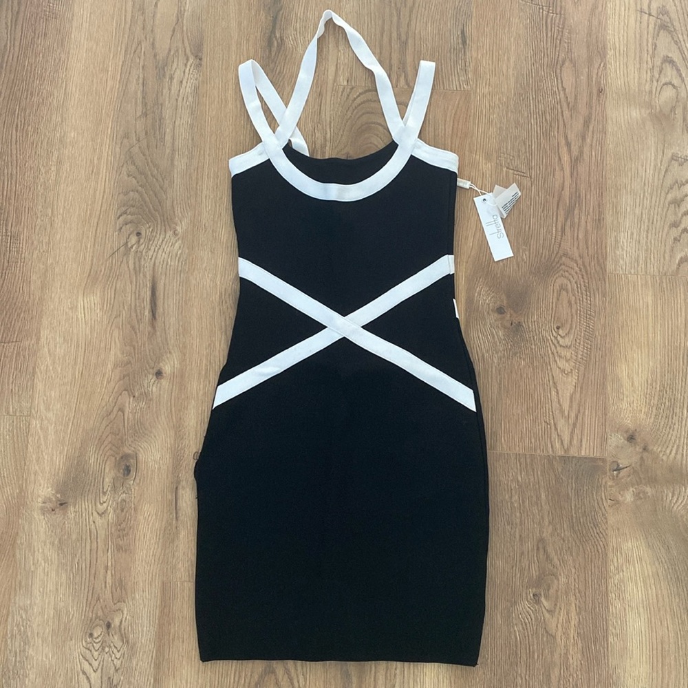 Stretta Black Bodycon Dress